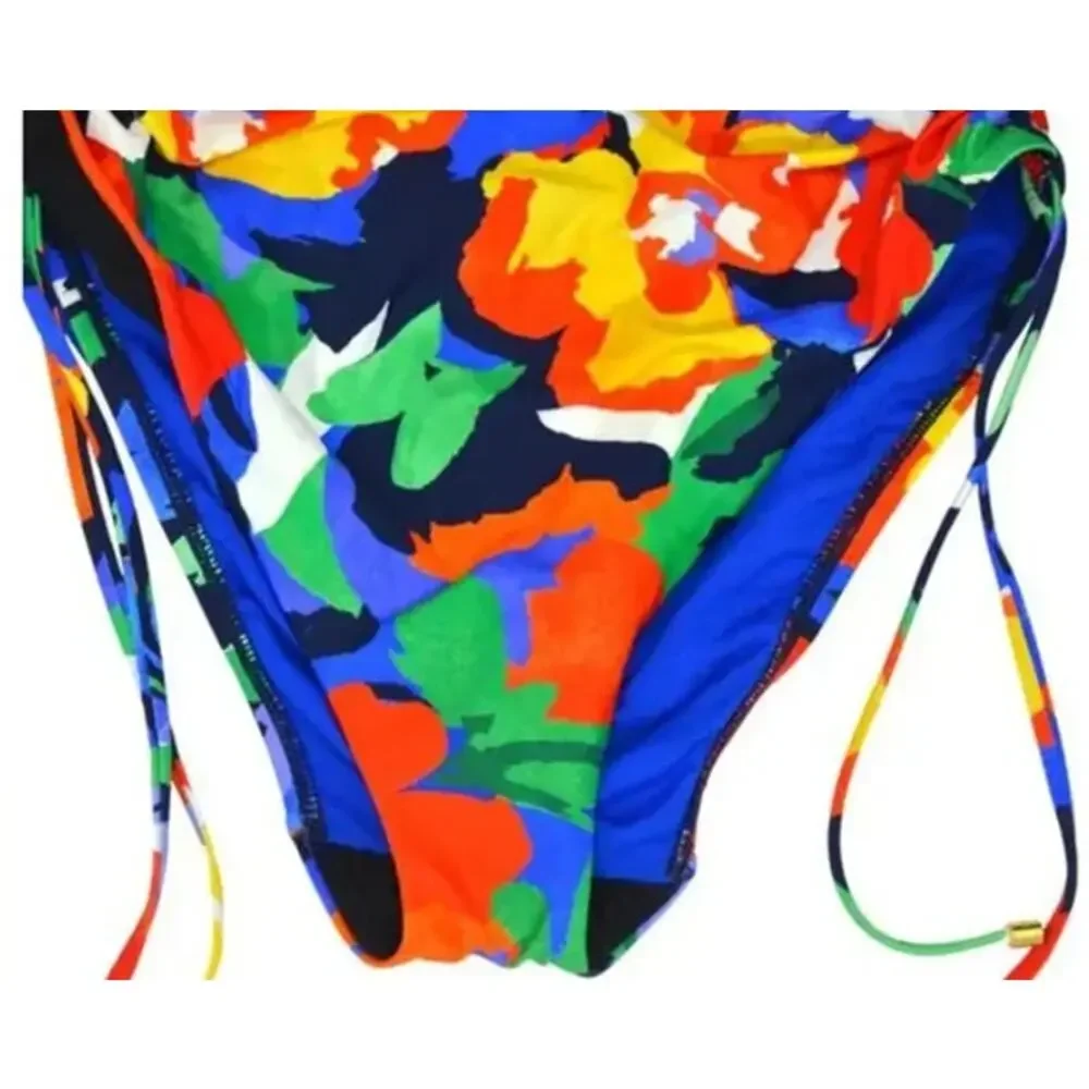 Lauren Ralph Lauren dive headfirst